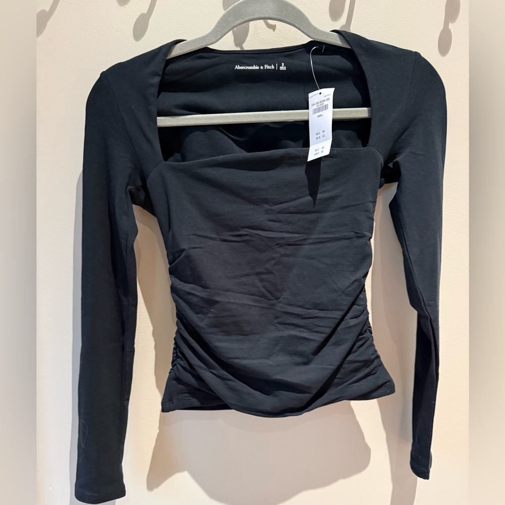 NWT A&F Ava Long-Sleeve Top